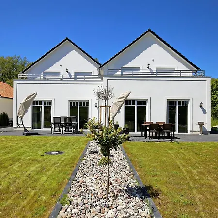 Апартаменты Haus Am Wald Sommer *